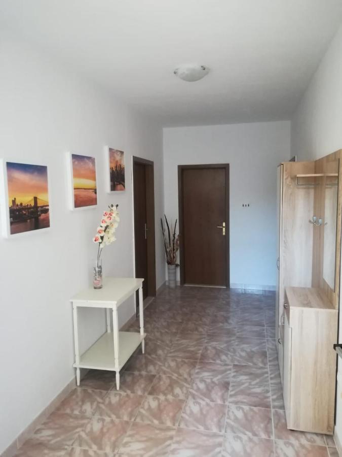 Apartment Ruby Подстрана Экстерьер фото