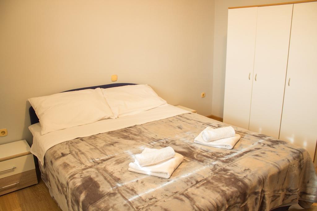 Apartment Ruby Подстрана Экстерьер фото